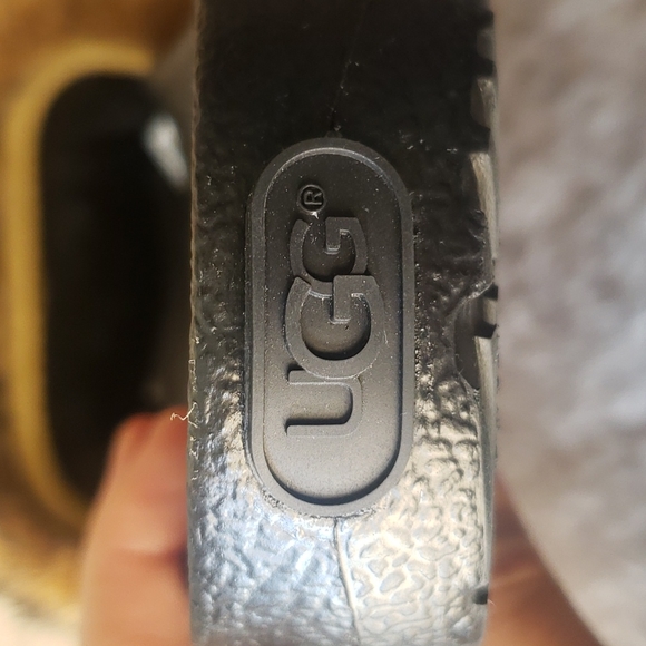 UGG Limited Edition Brown/Black Royale Genuine Lamb Fur Slides - Picture 4 of 8